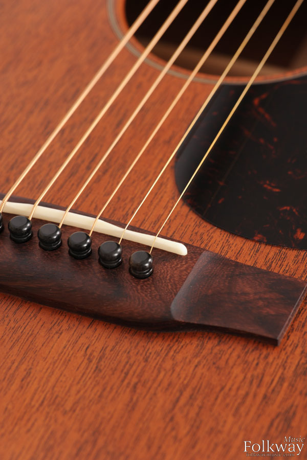 Martin 00-15M