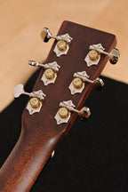 Martin 00-18 (discontinued spec)
