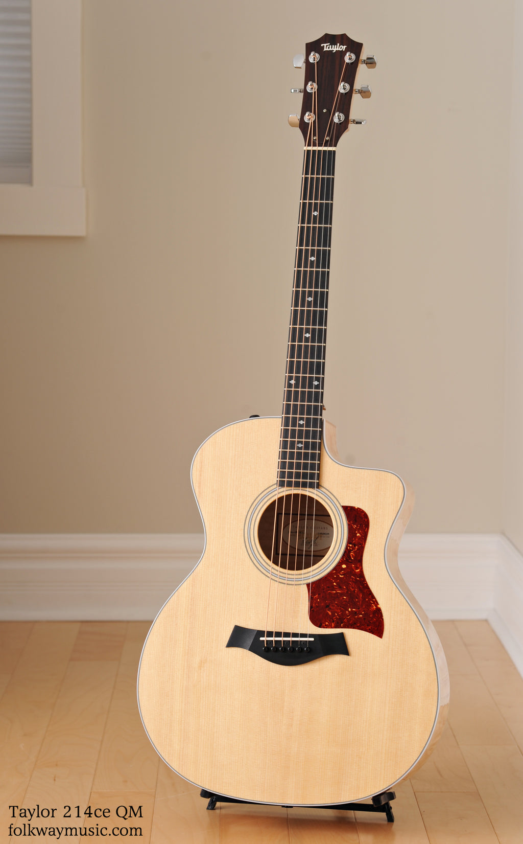 Taylor 214ce Quilted Maple DLX
