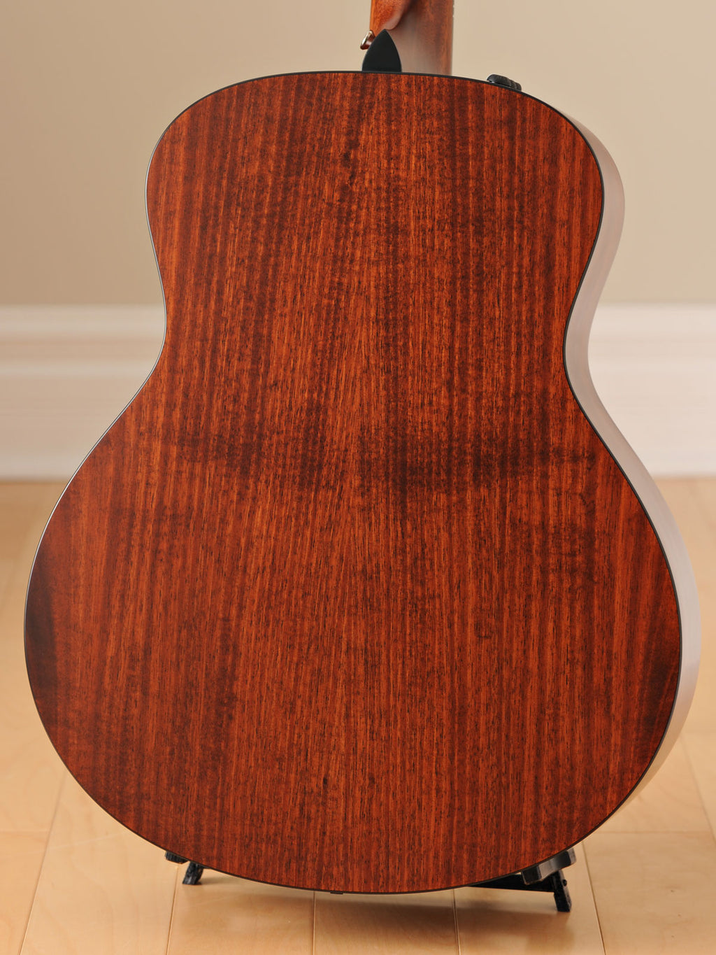 Taylor 326e Baritone Limited Edition