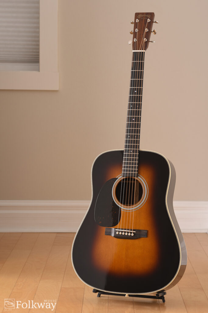 Martin HD-28 left-handed 1935 Sunburst acoustic guitar